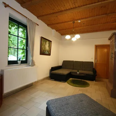 Doppelhaushaelfte, Glave, Cleaning Included *